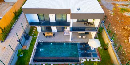 Villa Taycan 1