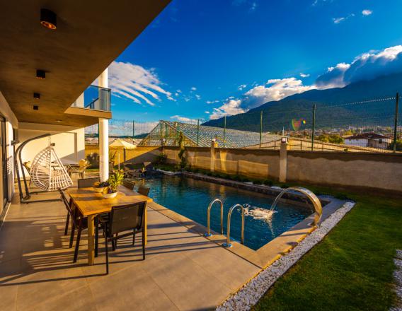Villa Taycan 1