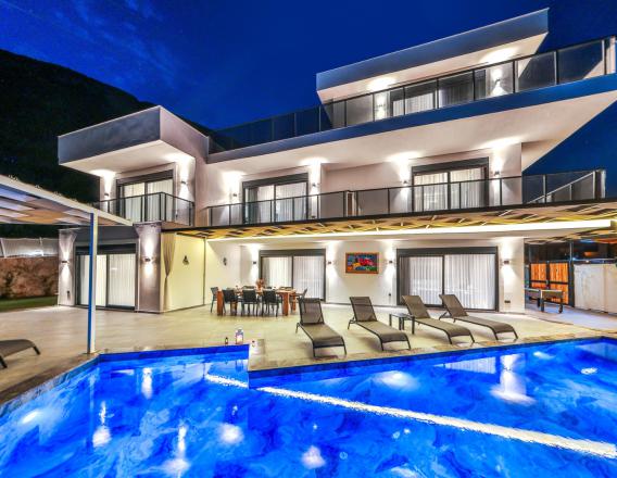 Villa Nar House