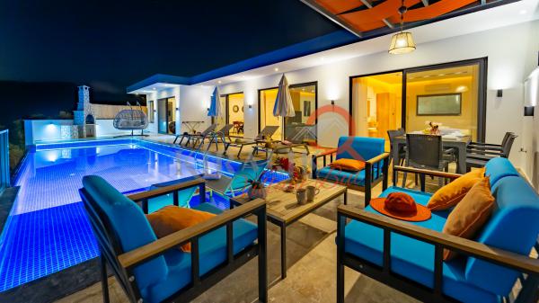 Kalkan Patara Bölgesinde Kalbalık Aileler İçin Tatil Villası