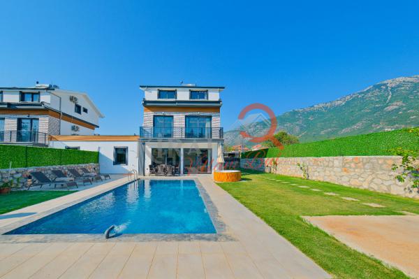 Fethiye Bölgesinde Özel Havuzlu Tatil Villası