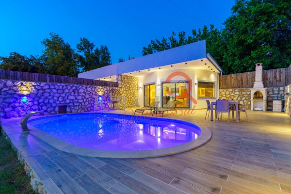 Kalkan Bölgesinde Özel Havuzlu Balayı Villası