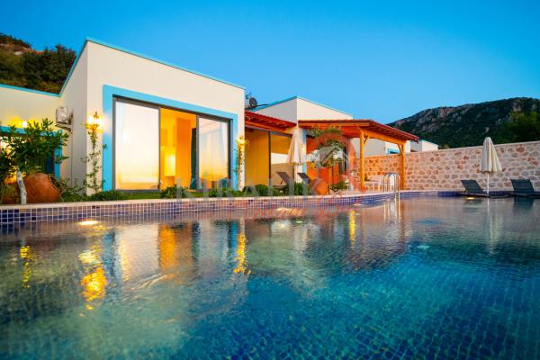 Kalkan Yeşilköy Bölgesinde Özel Havuzlu Tatil Villası
