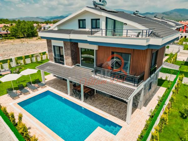 Fethiye Çalış Bölgesinde Denize Yakın Tatil Villası
