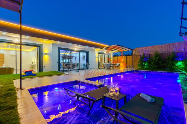 2026 Yılı Yapımı Özel Havuzlu Lüx Villa