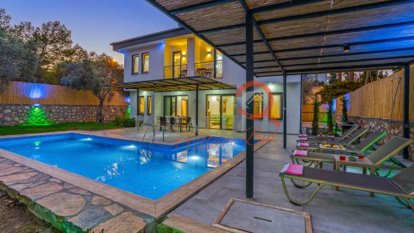 Kalkan Patara Bölgesinde Özel Havuzlu Tatil Villası